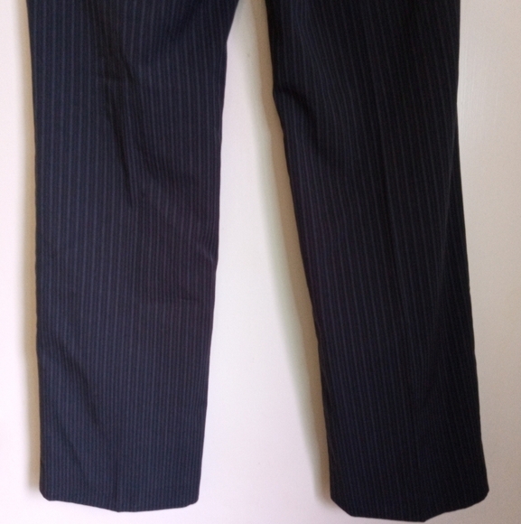Daisy Fuentes moda black and grey pinstripe trousers women's size 4 - Picture 9 of 9